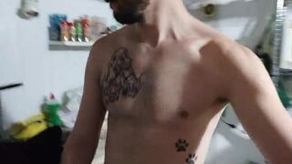 Xisco go naked to the street