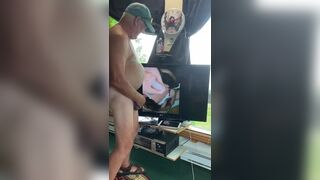 CUMM on Tongue Daddy