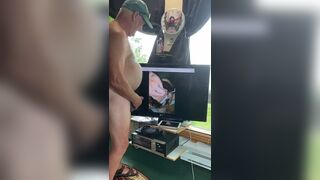 CUMM on Tongue Daddy