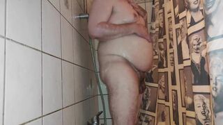 Chubby take a shower - 11 image