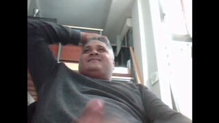 Fat latin daddy cums for the girls - 1 image