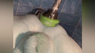 The green Multinoules with the sex machine