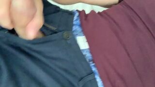 Masturbating in my hotel, I get naked, I cum by the window