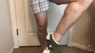 Man does Calf Flexing with X-Mas Socks - 7 image