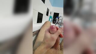 Slow Wank Bath Tub Masturbation with Cum at the end and Close Ups