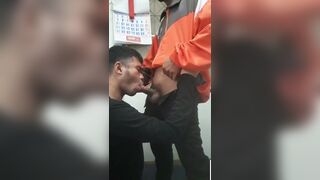 Lalamove Man was Horny after Delivery Jobs - 8 image