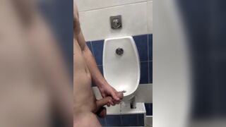 Faggot jerk in public toilet - 6 image