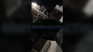 Eating this sexy hood mf up