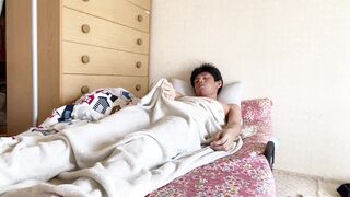 A horny morning scene of a perverted Japanese amateur male.