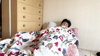 A horny morning scene of a perverted Japanese amateur male. - 3 image