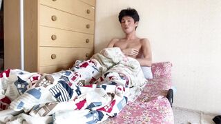 A horny morning scene of a perverted Japanese amateur male. - 6 image