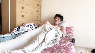 A horny morning scene of a perverted Japanese amateur male. - 9 image