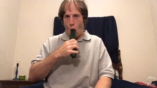 Guy Gets Mind Fucked 2 Fuck self