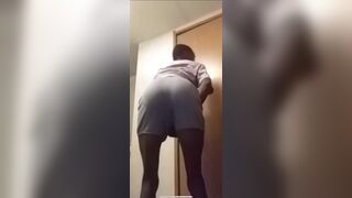 Dayum!! U got Cakes Foreal & Good at Fingering your Mouth (You will Cum before the End)