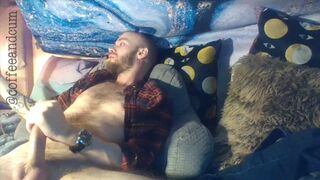 Coffeeandcum Jerks off on Episode Chat.