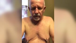 Poppers & Nippleplay