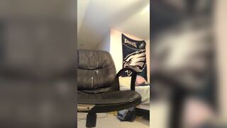 Ty13r Sits back and Stroked out a Large Load