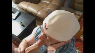 Hung Verbal Married Man gets his Cock Worshiped - 3 image