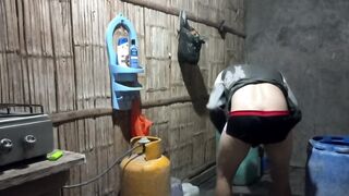 homemade porn, my stepbrother bathes naked after having fucked me like his whore - 4 image