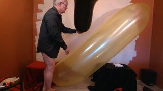 Balloonbanger 78) Giant Blimp Part 2 plus Big Long Neck Balloon Jerk - 8 image
