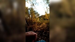 Chubby guy masturbates in the woods, a week of abstinence. Lots of sperm - 8 image