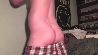 Ass in your face Cumshow! Butt shaking in boxers/Cumming in my hand! - 4 image