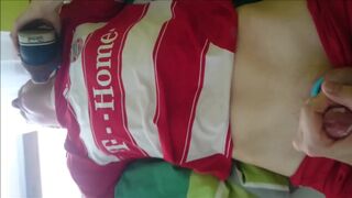 Bayern Muenchen Handjob