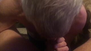 Larry sucks again !!