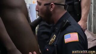 Police gay boys and big dicks on cops Serial Tagger gets caught in the Act - 1 image