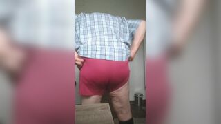 Care, play and strip - 11 image