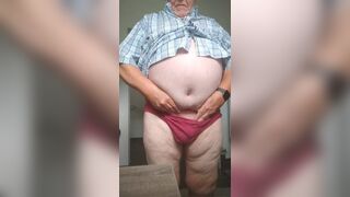 Care, play and strip - 12 image