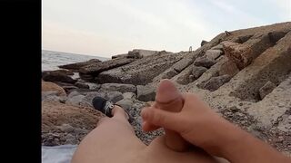 Jerking off on the beach - 8 image