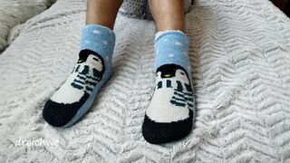 Penguin stockings fetish - 2 image