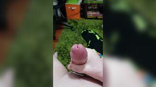 Afternoon wank & cum