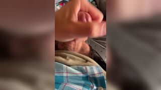 Army solider Jerking of in civies - a nice pair of jeans! Shoots a hot load!