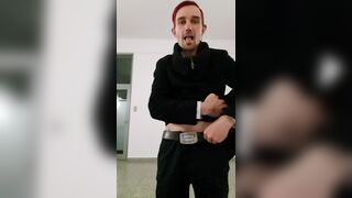 I couldn't hold it anymore. - 3 image