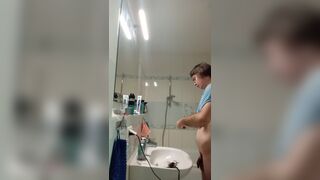 Roman The Worm is taking a shower!