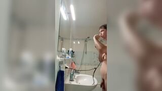 Roman The Worm is taking a shower!