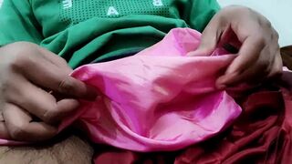 Satin silk handjob porn - Cock head rub of bhabhi salwar (110) - 7 image