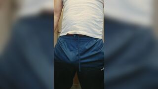 Trackie dad bulge play