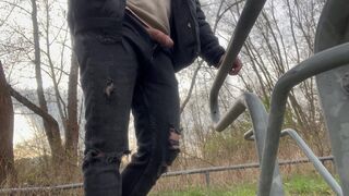 Dick flashing near strangers in town park - 6 image