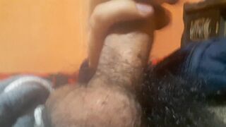 WAKEING UP AND CUMMING A WANK