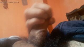 WAKEING UP AND CUMMING A WANK