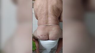 Slave Filo trains his hole