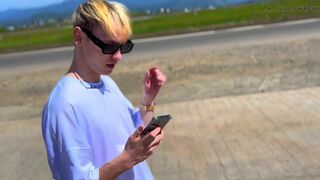 Nick Lewis Convinced a Handsome Straight Guy to Give Him a Bliwjob for Funds on a Beach