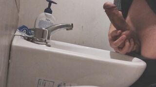 I rest my BALLS on the sink getting my COCK ready for a HUGE CUMSHOT