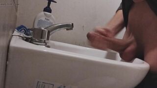 I rest my BALLS on the sink getting my COCK ready for a HUGE CUMSHOT