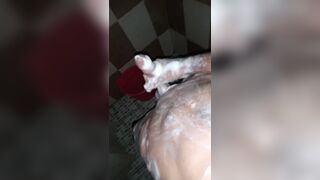 Handsome guy gets his whole body in a scarf and sends the video to his sugar mamy - 12 image