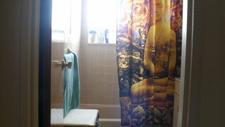 Playing In the shower masturbating