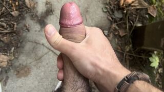 When In horny I can cum anywhere and the thought someone might see me, turns me on even more - 1 image